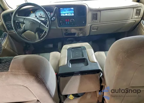 2004 Chevrolet Avalanche C1500 from USA, damaged, VIN 3GNEC12T84G127548